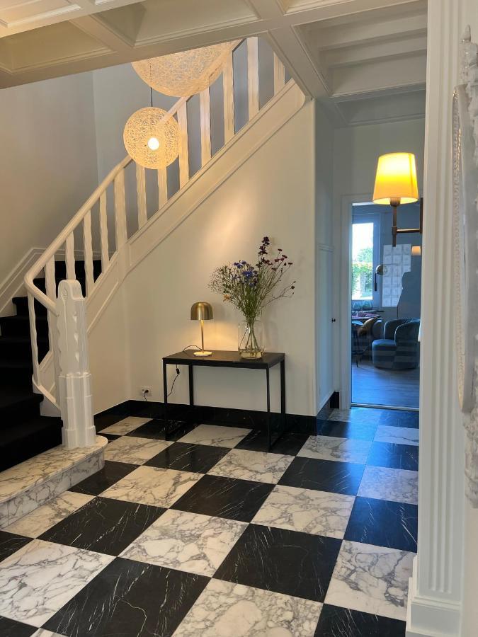 Tuss Bed and Breakfast Κόρτρικ Εξωτερικό φωτογραφία