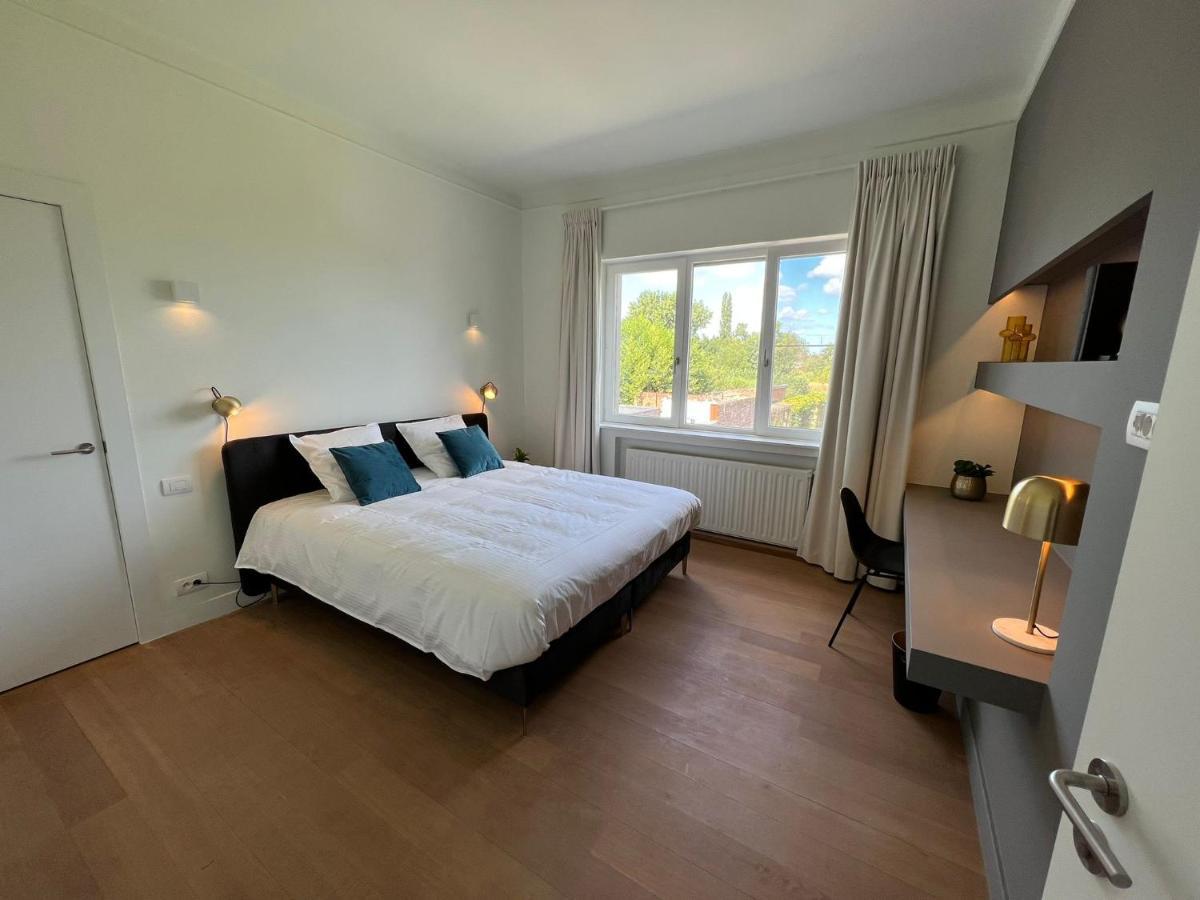 Tuss Bed and Breakfast Κόρτρικ Εξωτερικό φωτογραφία