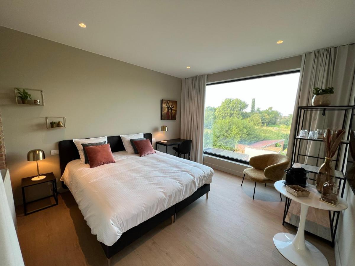 Tuss Bed and Breakfast Κόρτρικ Εξωτερικό φωτογραφία
