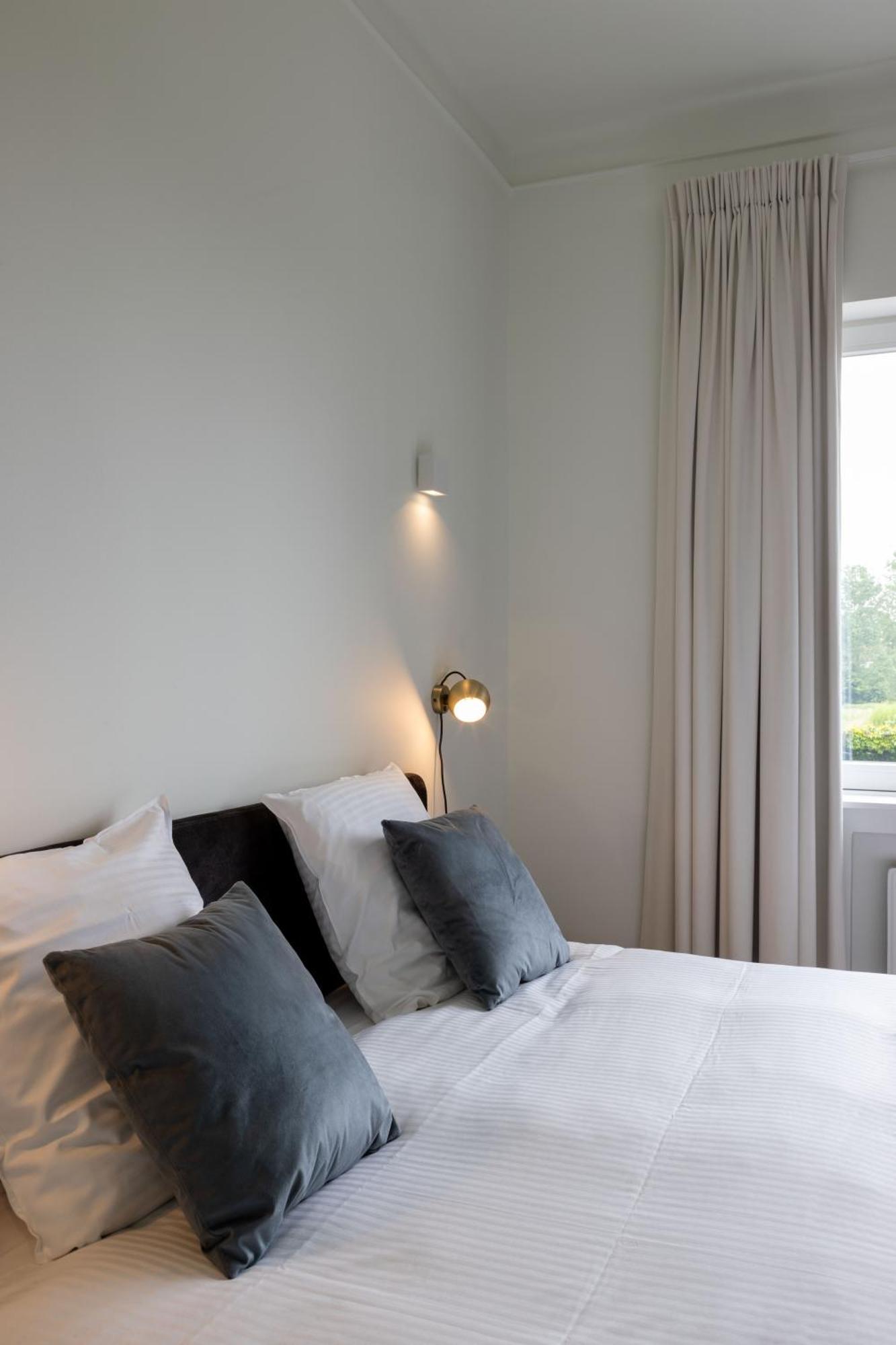 Tuss Bed and Breakfast Κόρτρικ Εξωτερικό φωτογραφία